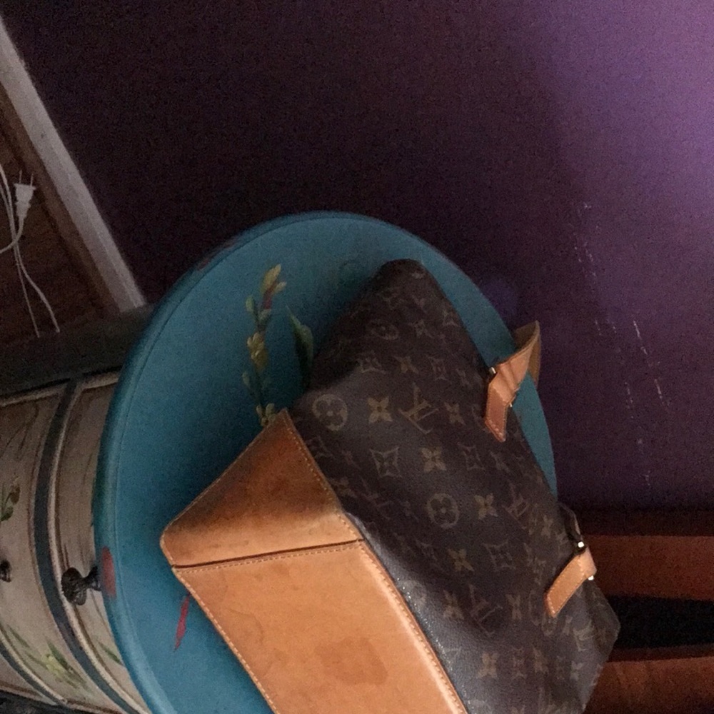 Authentic Louis Vuitton bag